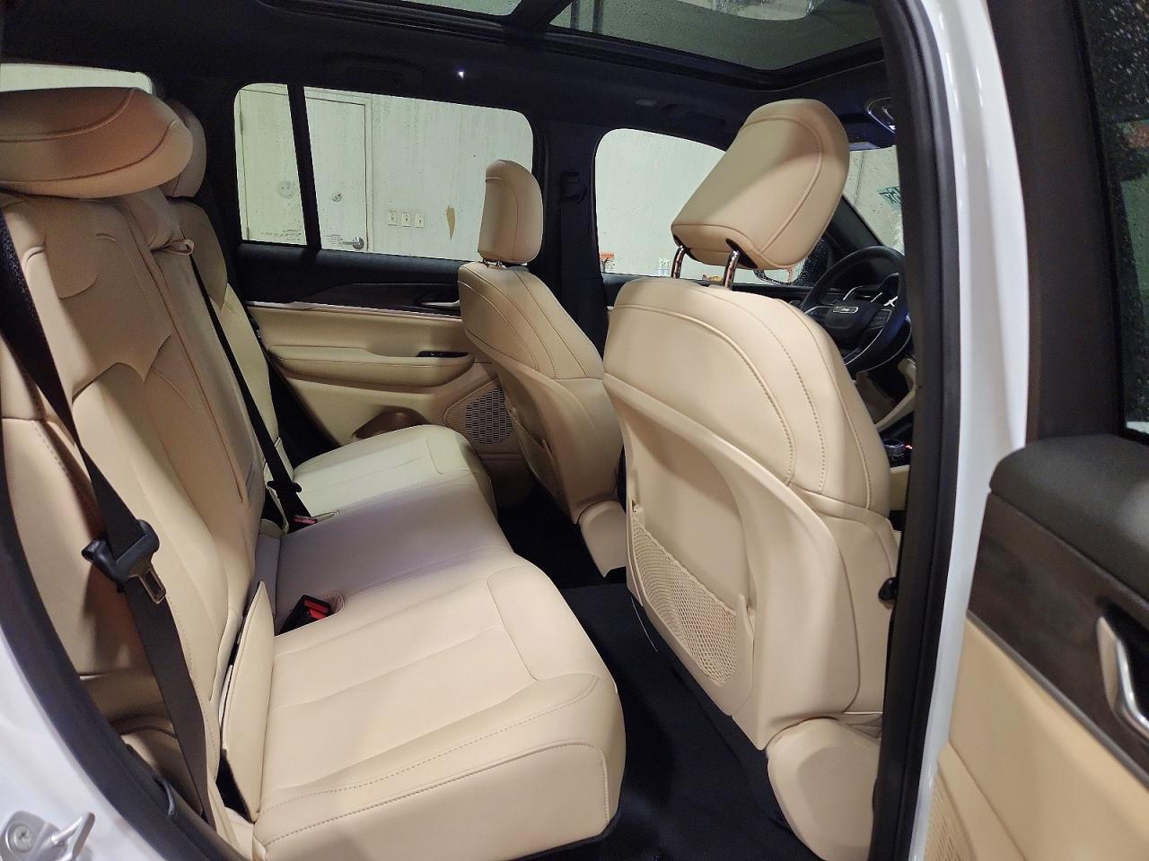 2025 JEEP Cherokee VIN 1C4RJHBG5SC315813 photo 11