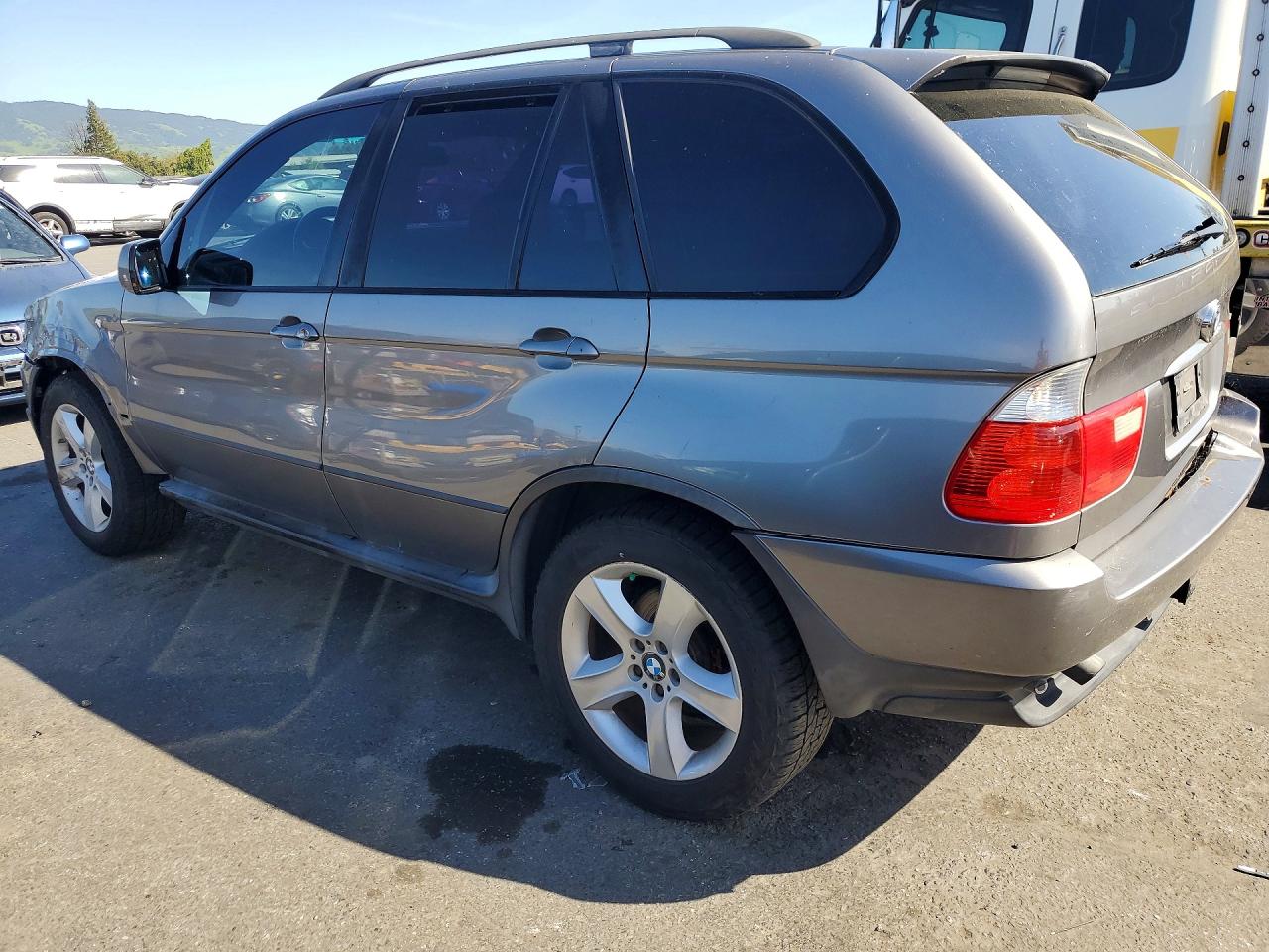 2004 BMW X5 VIN 5UXFA13584LU25604 photo 2