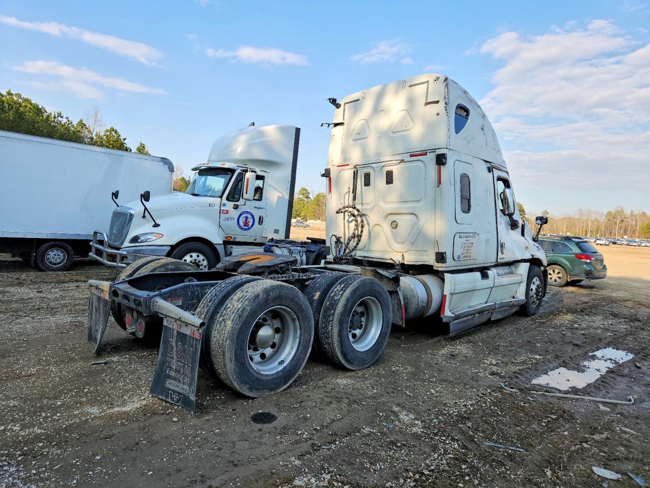 2013 Freightliner All other VIN 1FUJGLDR69LAG4217 photo 4