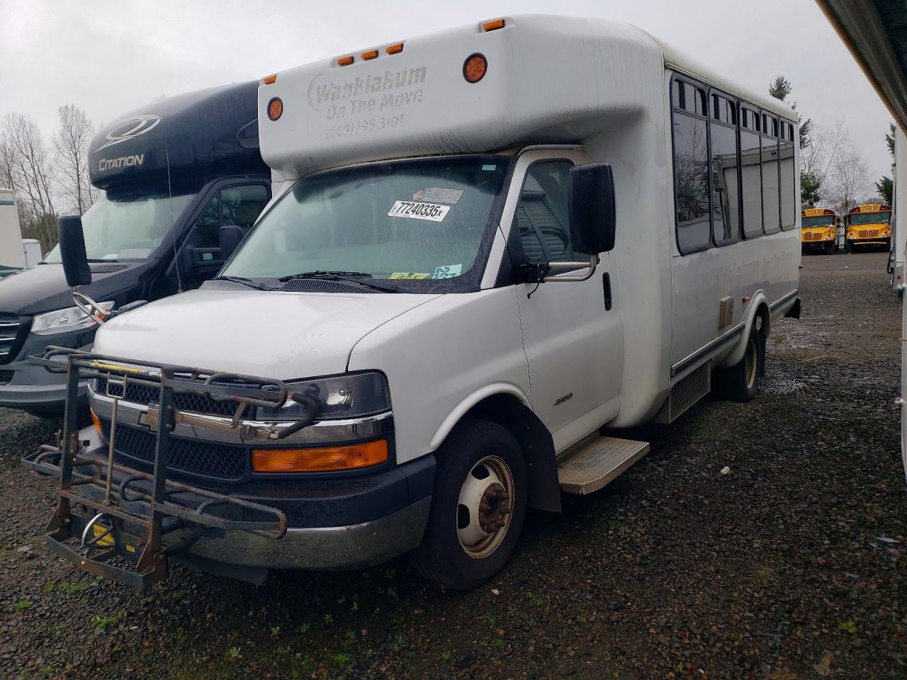 2014 Chevrolet Express VIN 1GB6G5BG0E1169809 photo 2