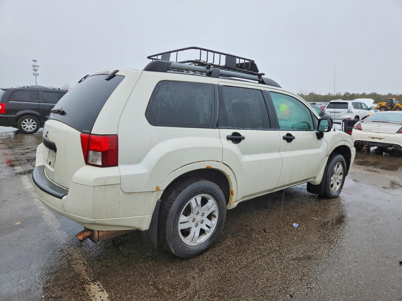 2007 Mitsubishi Endeavor VIN 4A4MN21S07E075298 photo 3