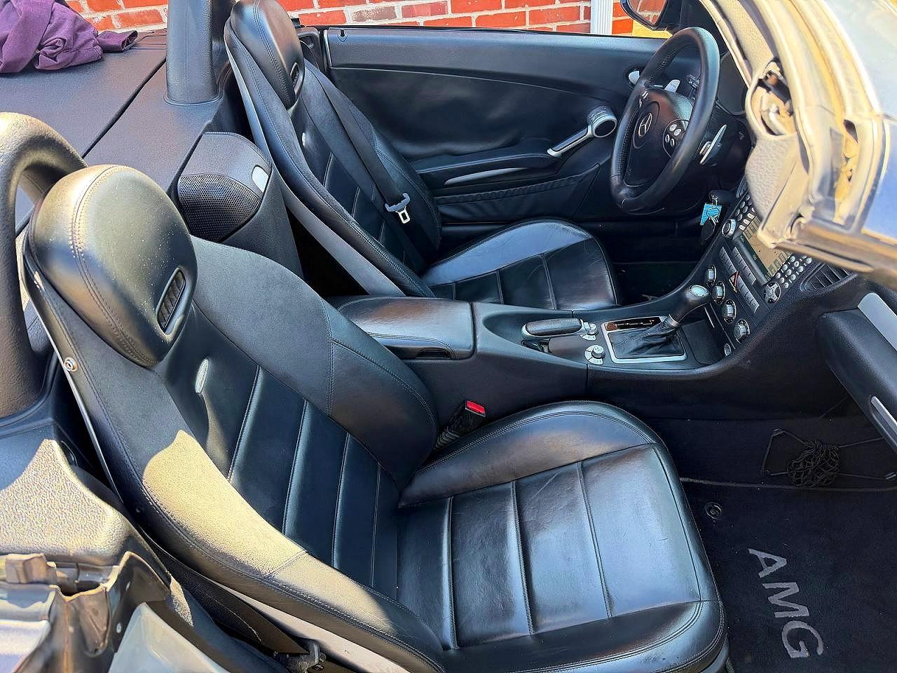 2007 Mercedes-Benz Slk-class VIN WDBWK73F97F160526 photo 6