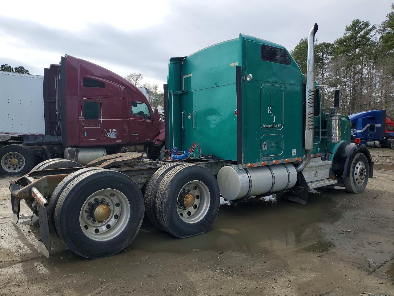 2006 KENWORTH All other VIN 1XKWDB9X76J982174 photo 4