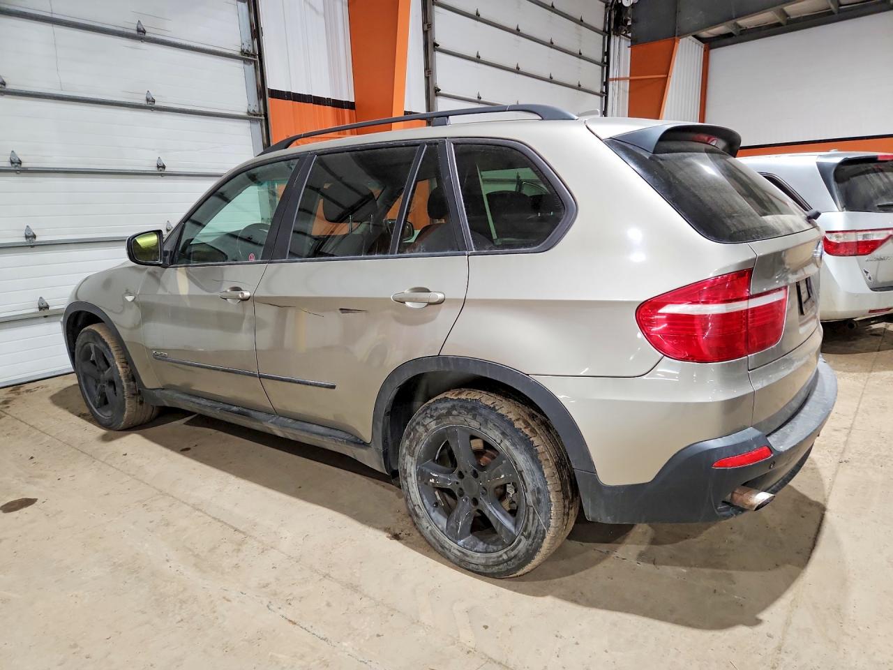 2009 BMW X5 VIN 5UXFE43549L261409 photo 2