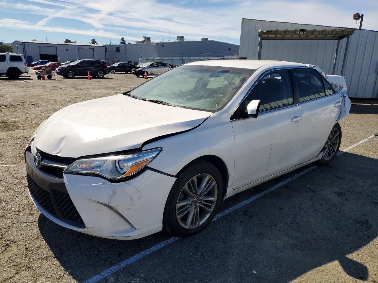 2016 TOYT Camry VIN 4T1BF1FK4GU189286 photo 1