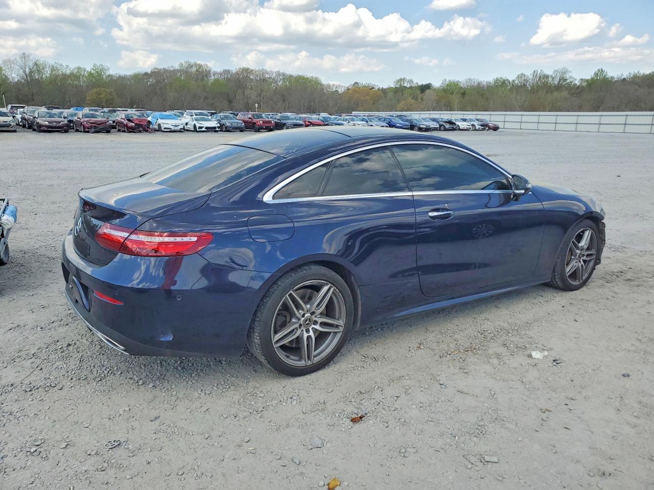 2018 MERCEDES-BENZ E-class VIN WDD1J6FB8JF022457 photo 3
