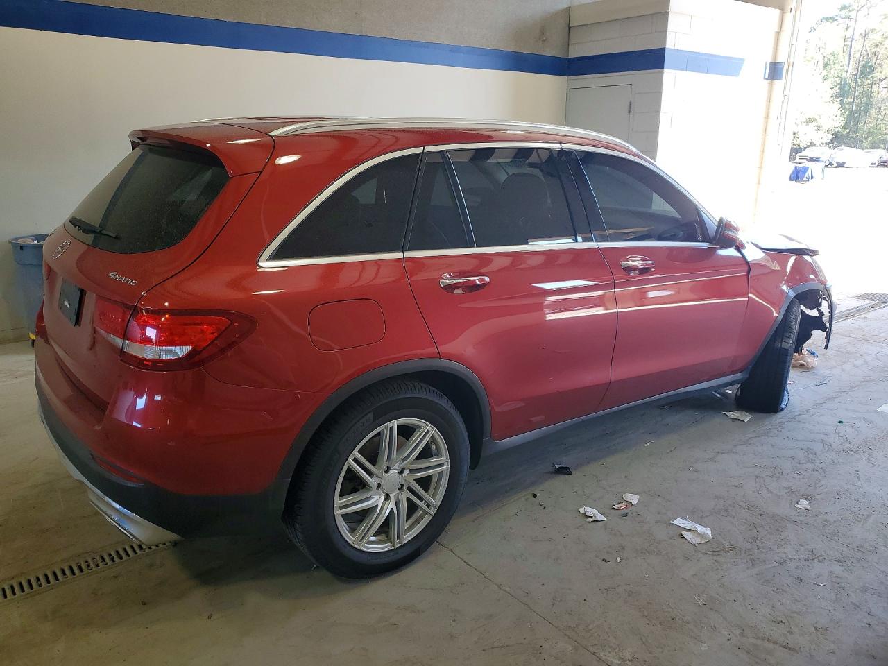 2018 Mercedes-Benz Glc class VIN WDC0G4KB9JF329550 photo 3