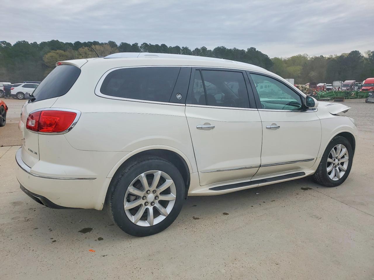 2013 Enclave VIN 5GAKRDKDXDJ202058 photo 3