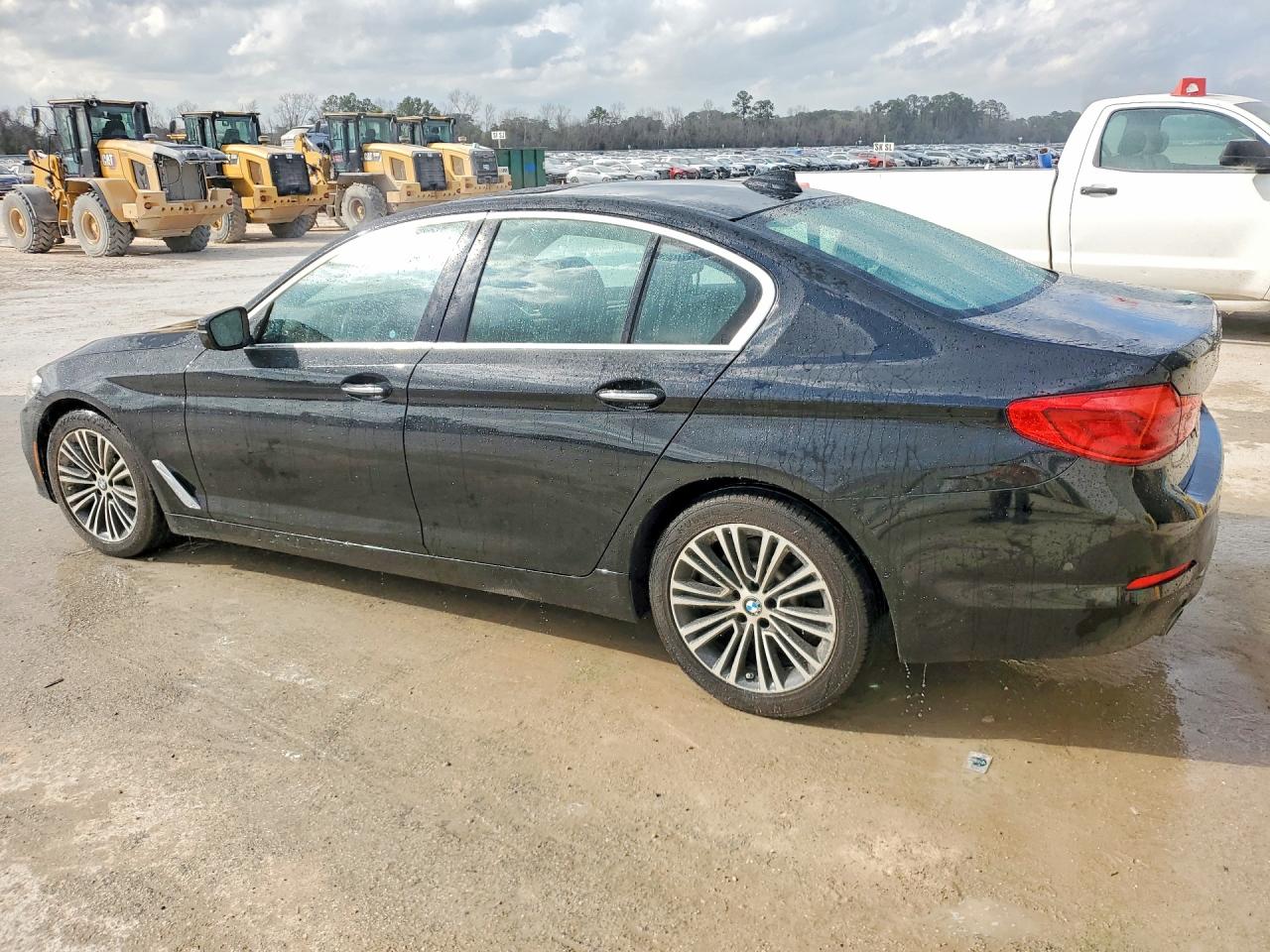2017 BMW 5 series VIN WBAJA5C30HG894005 photo 2