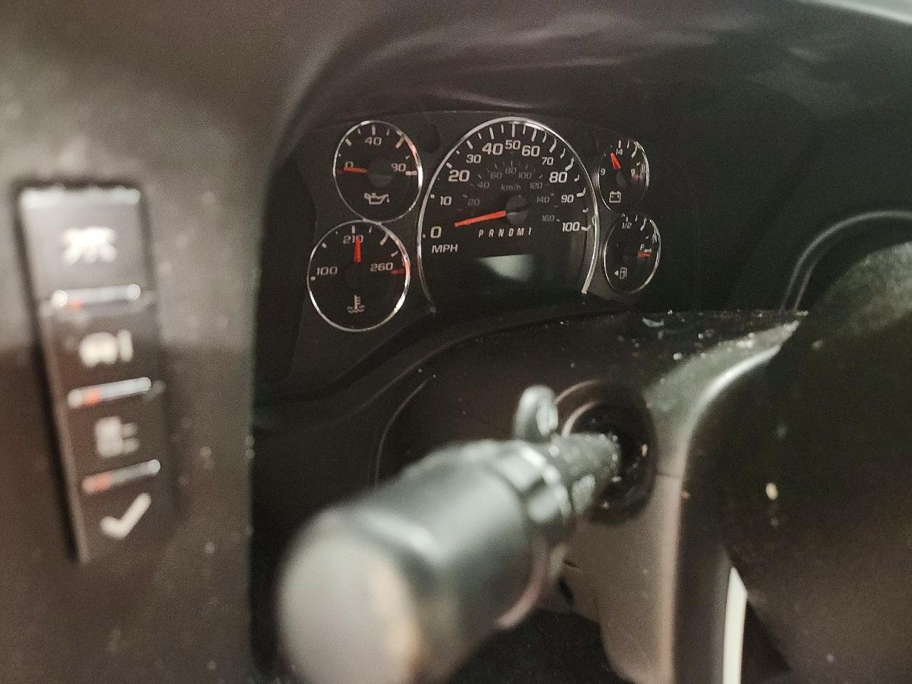2017 Chevrolet Express VIN 1GAWGEFG1H1292585 photo 9