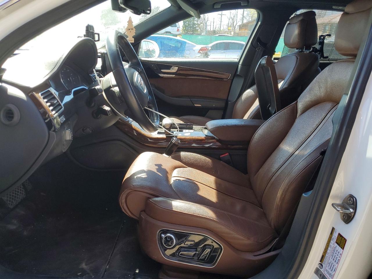 2014 AUDI A8 VIN WAURGAFD7EN008753 photo 7