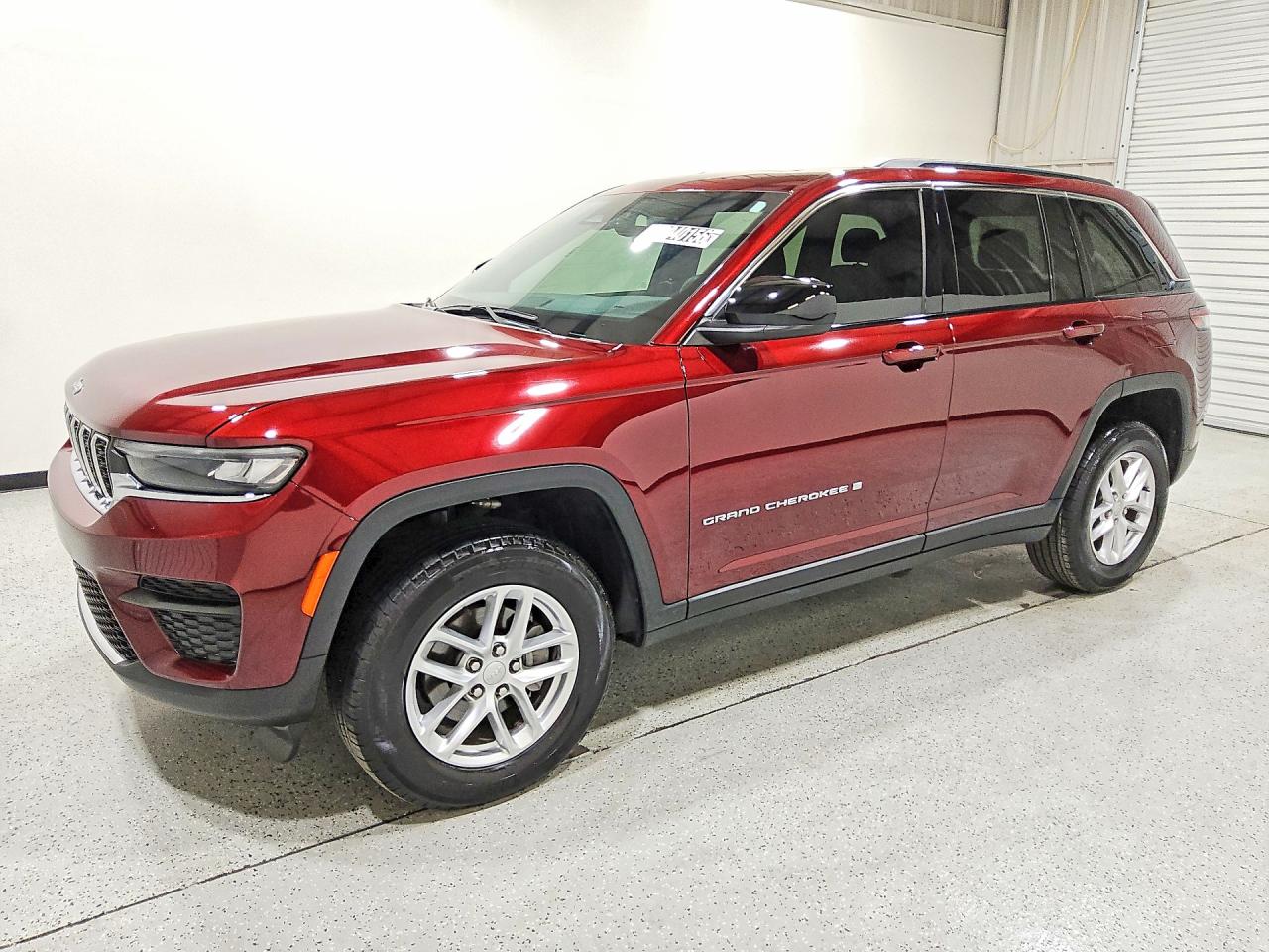 2025 Jeep Grand cher VIN 1C4RJHAG5SC298206 photo 1