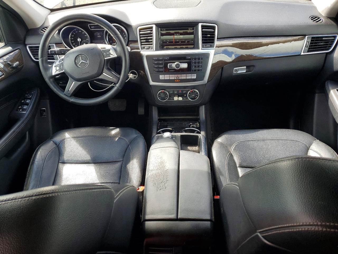 2015 Mercedes-Benz M-class VIN 4JGDA5JB2FA472419 photo 8