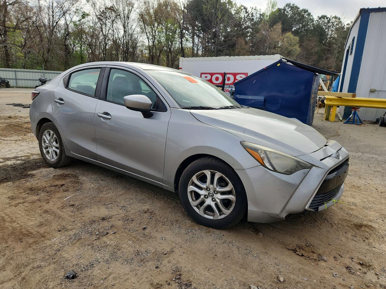 2016 Scion Ia base VIN 3MYDLBZV2GY121472 photo 4