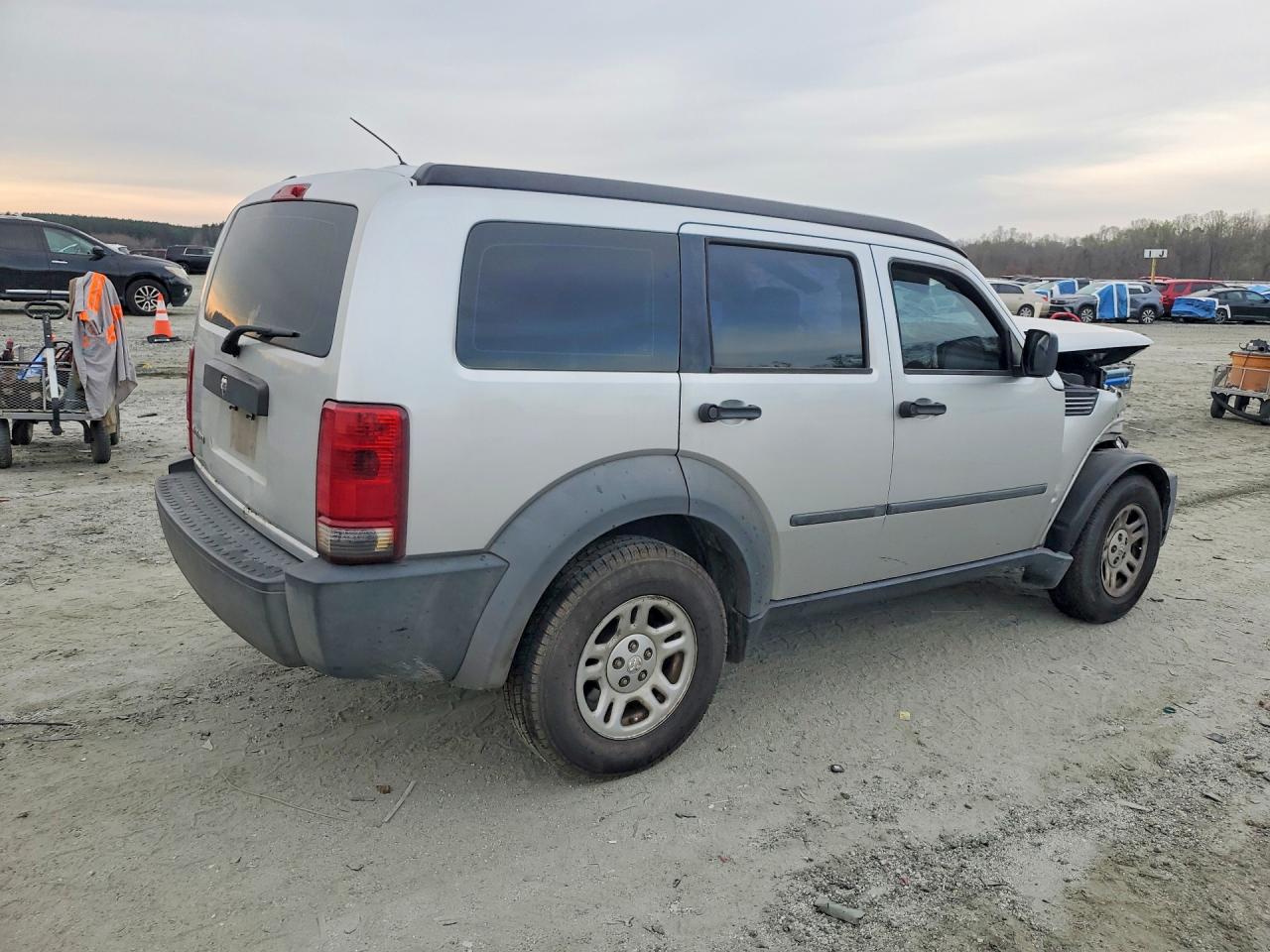 2007 Dodge Nitro VIN 1D8GT28KX7W558339 photo 3