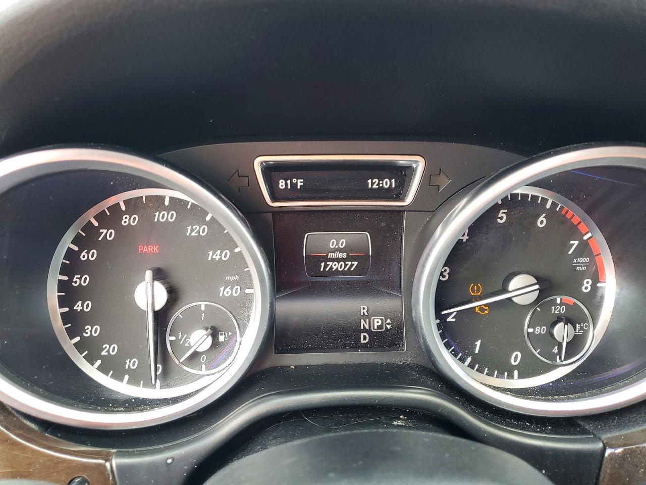 2015 Mercedes-Benz M-class VIN 4JGDA5JB2FA472419 photo 9