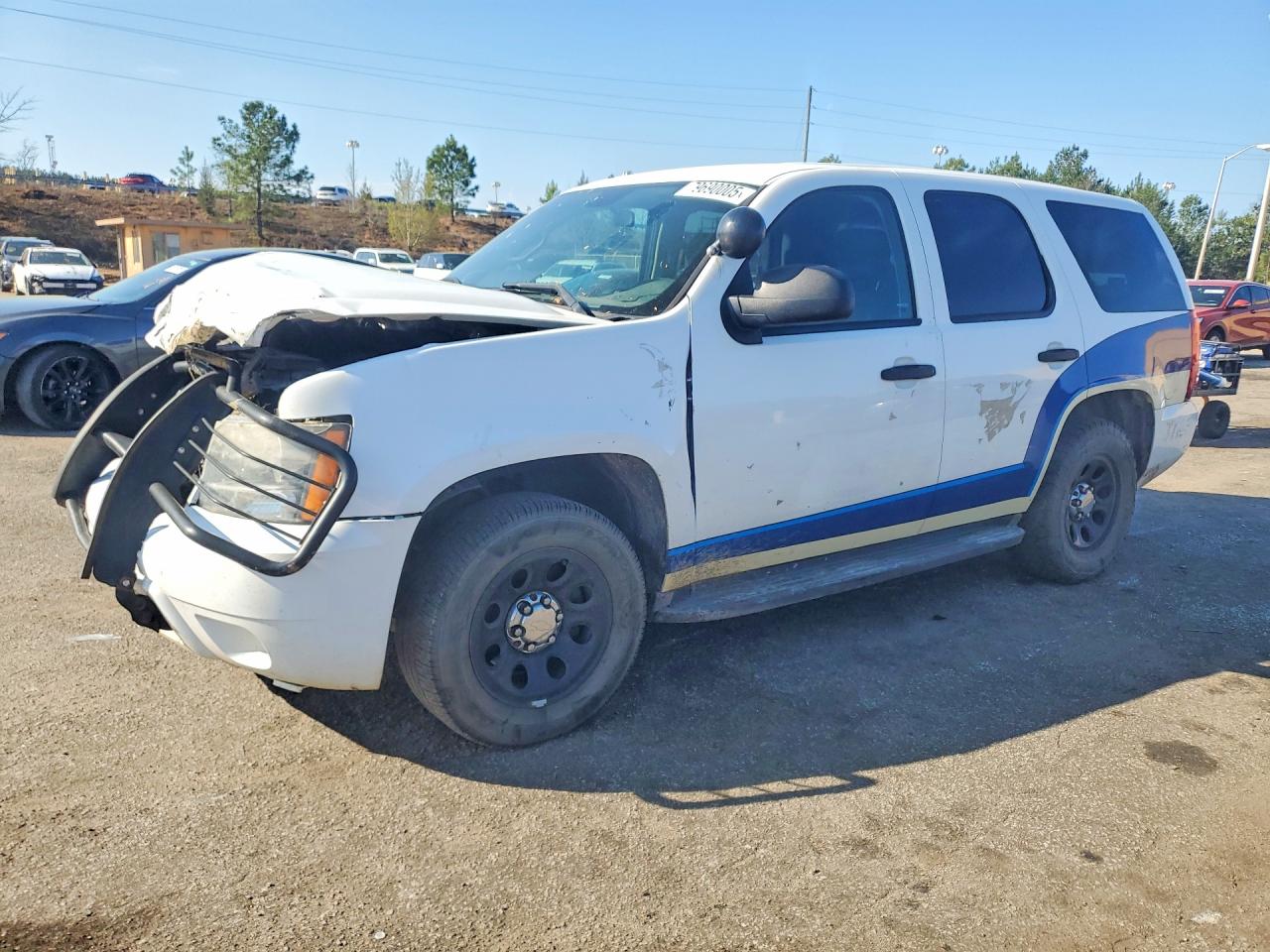 2013 Chevrolet Tahoe VIN 1GNLC2E07DR216364 photo 1