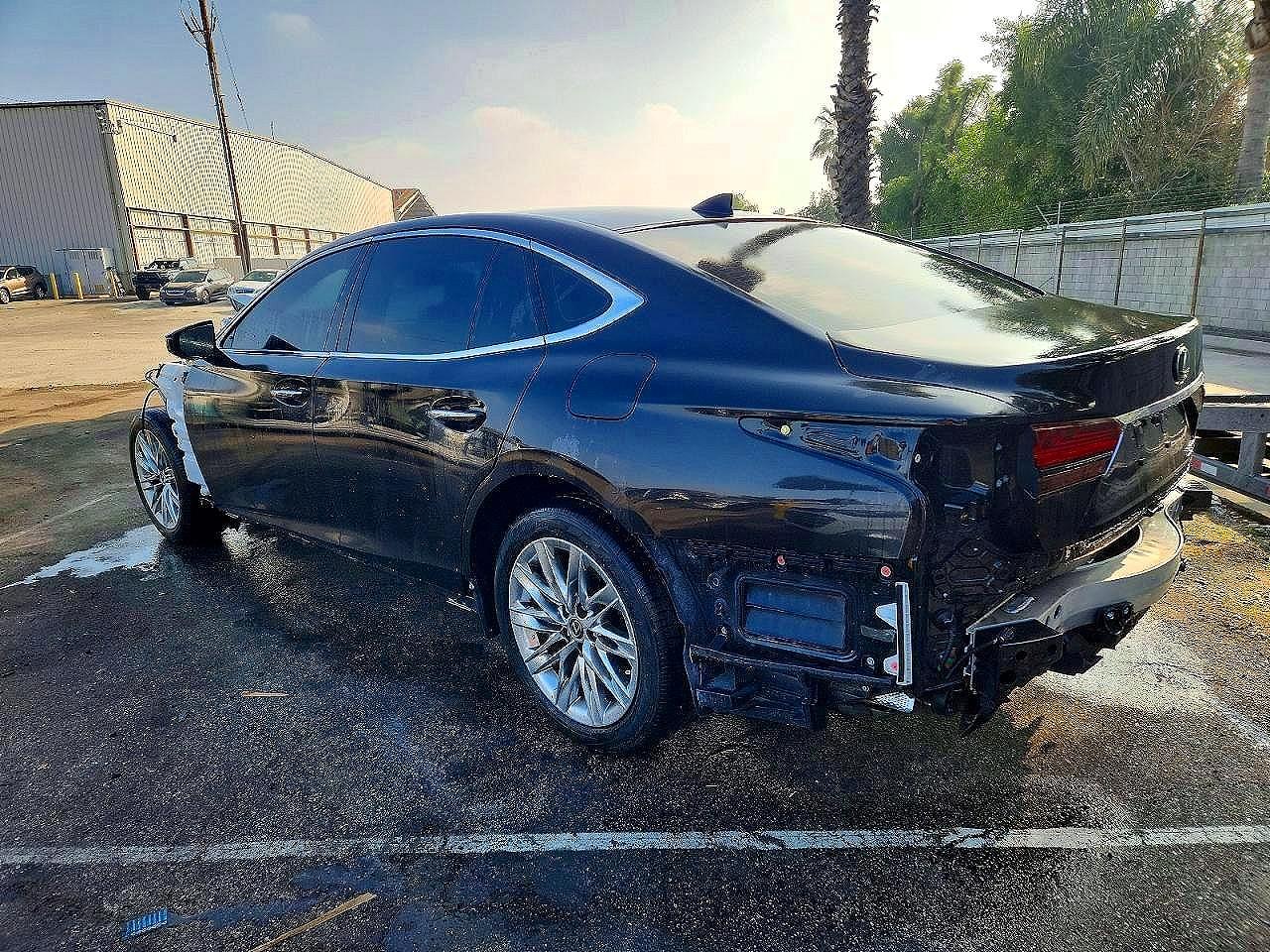 2022 Lexus Ls500 VIN JTHD51FF2N5017556 photo 2