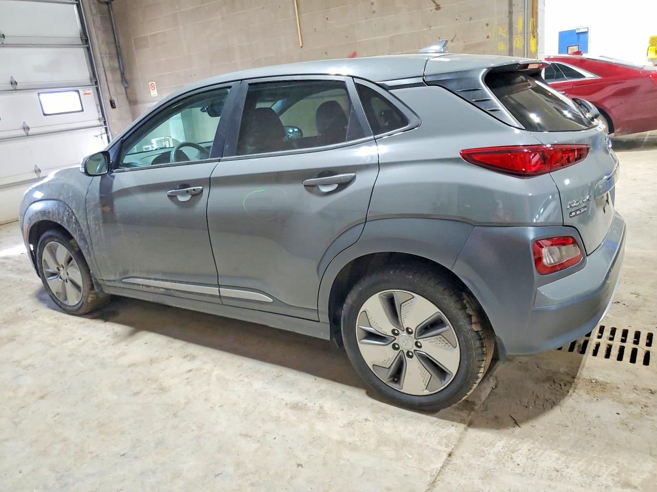 2021 Hyundai Kona electric VIN KM8K33AG3MU129759 photo 2