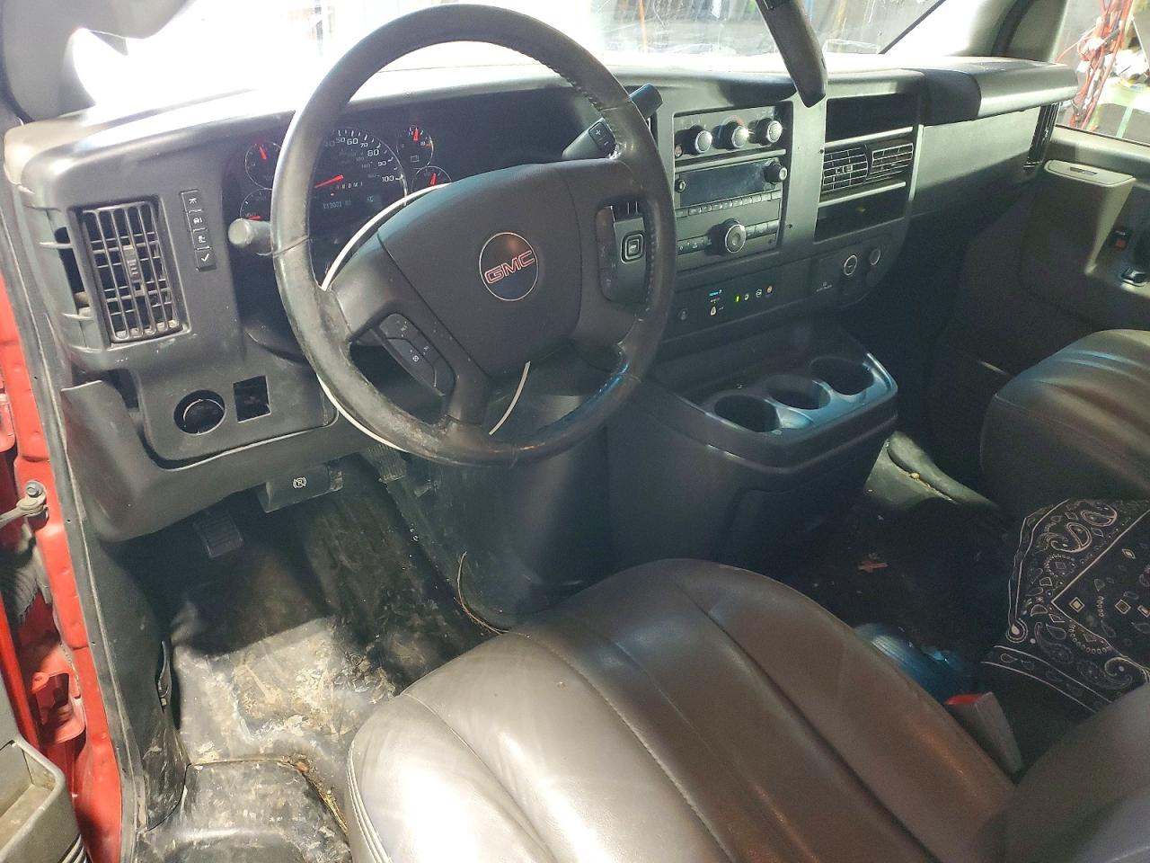 2022 GMC Savana VIN 1GTZ7HF75N1141301 photo 8