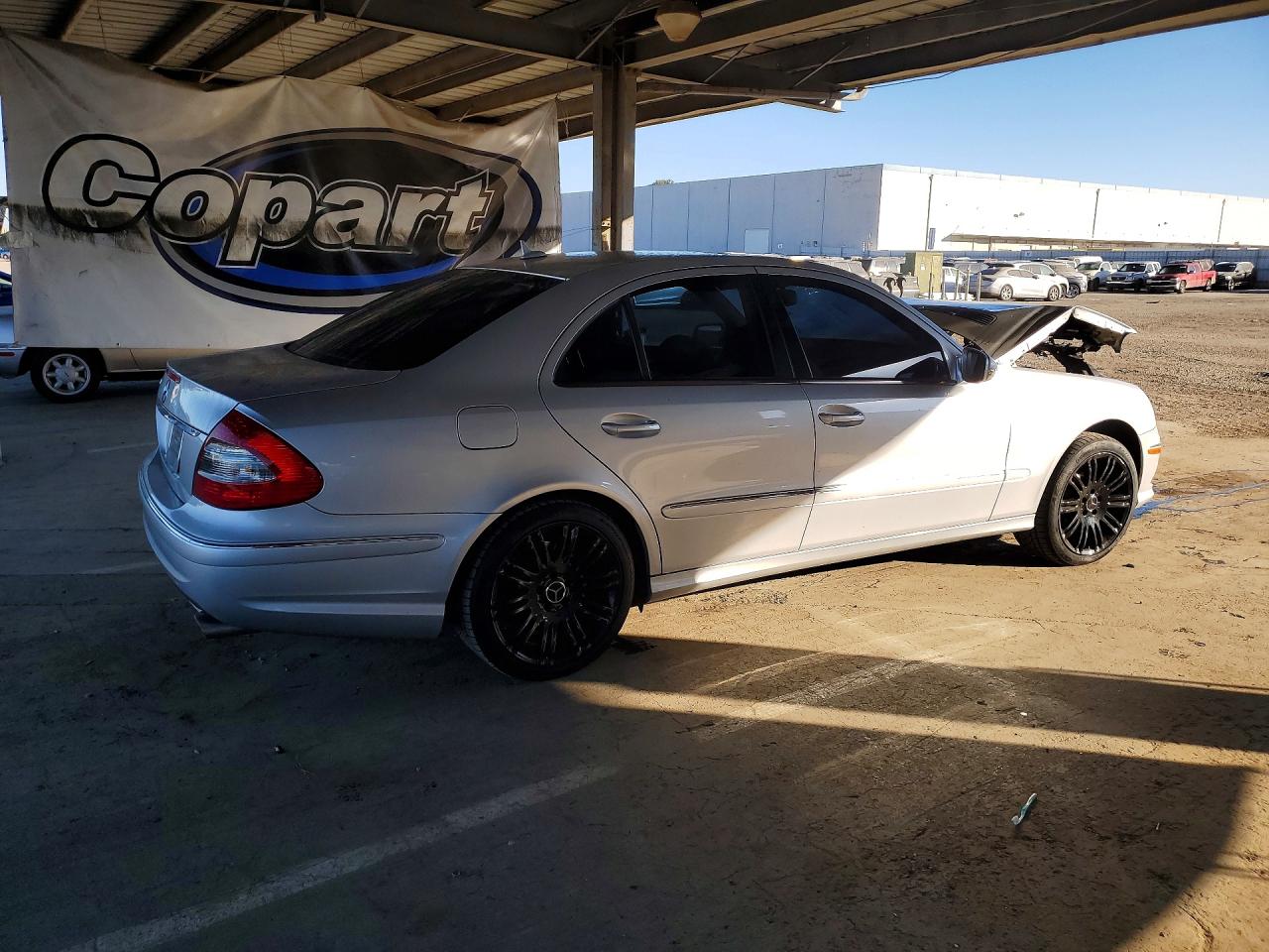 2007 Mercedes-Benz E-class VIN WDBUF56X57B181370 photo 3