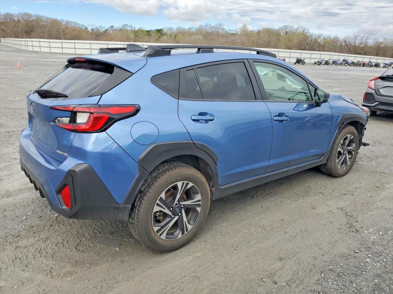 2024 Subaru Crosstrek VIN JF2GUADC4RH377461 photo 3