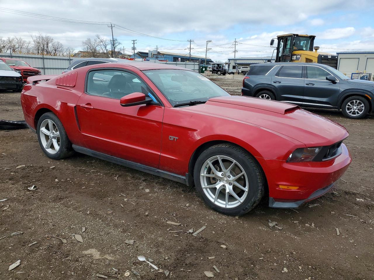 2010 Ford Mustang VIN 1ZVBP8CHXA5151336 photo 4
