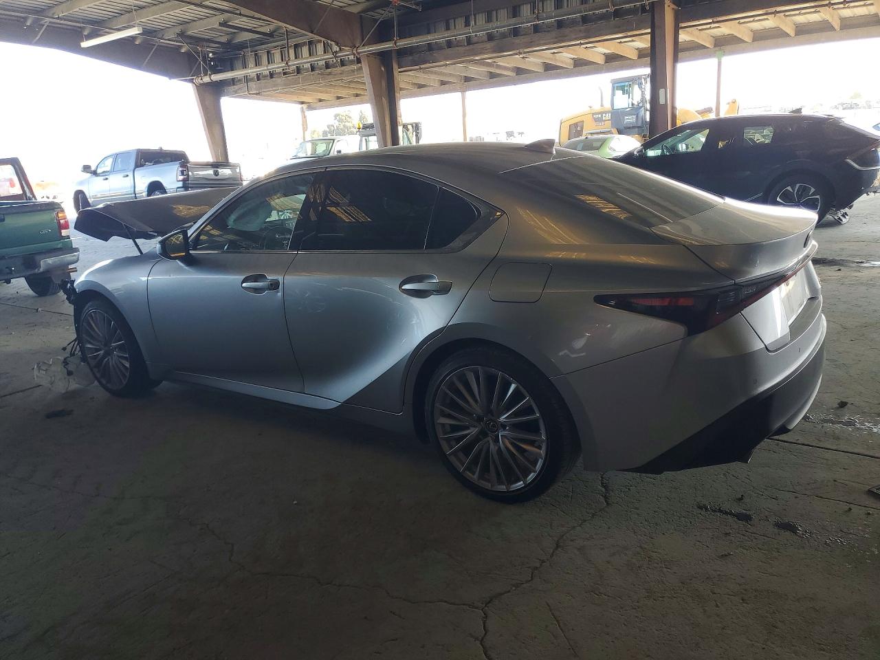 2022 Lexus Is VIN JTHD81F2XN5050034 photo 2