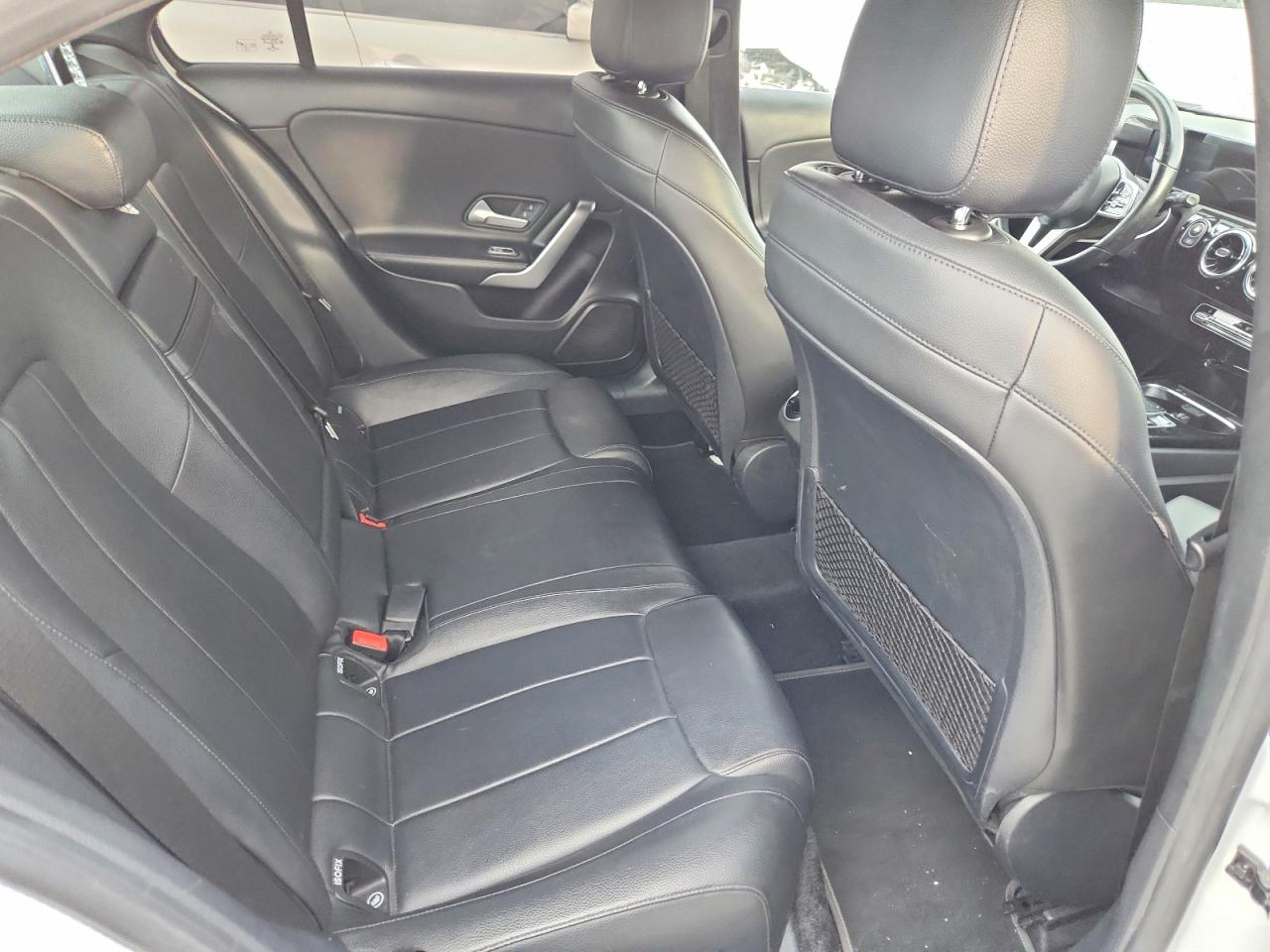 2019 Mercedes-Benz A-class VIN WDD3G4EB2KW016961 photo 10