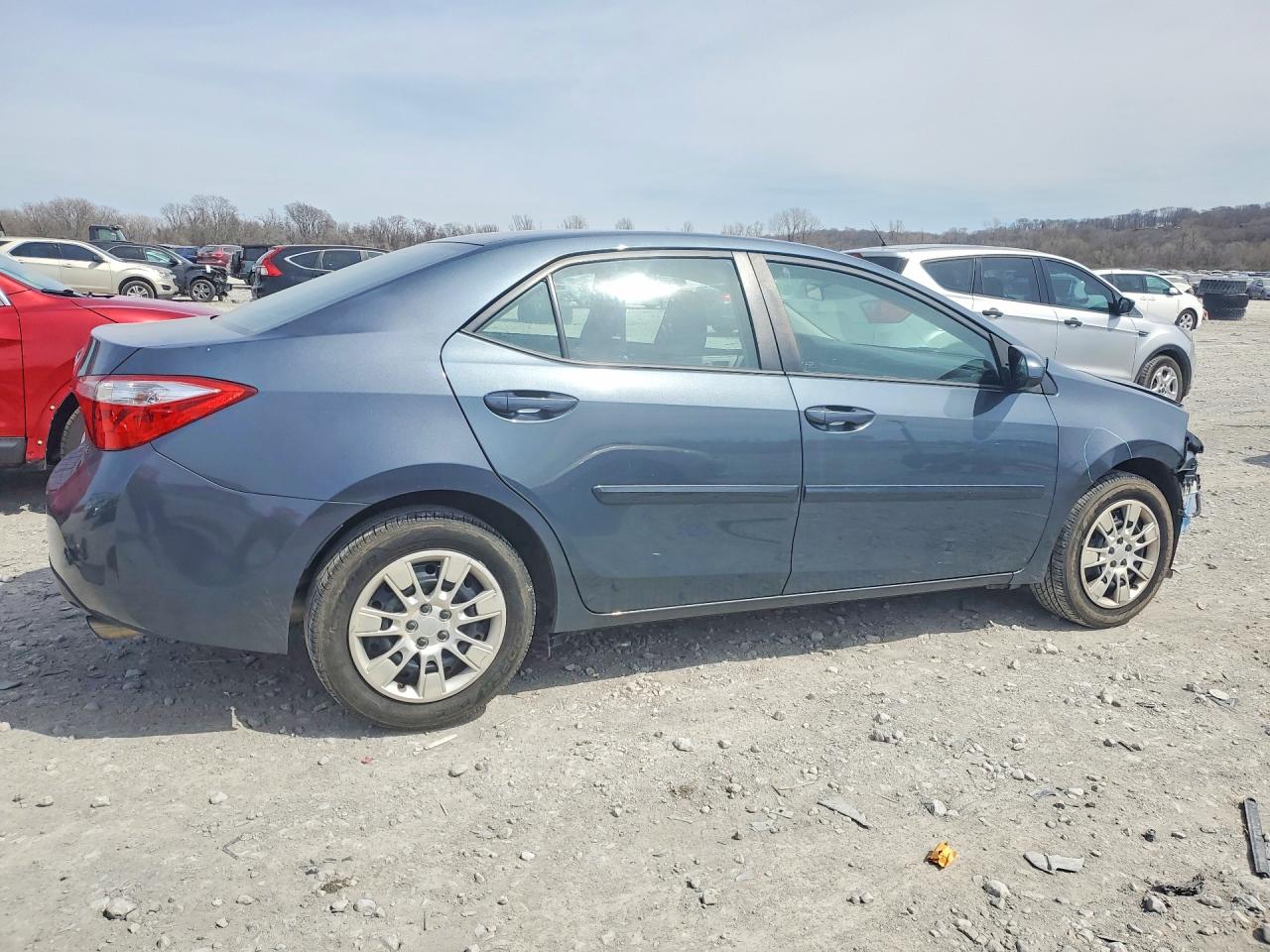 2015 Corolla VIN 2T1BURHE3FC256469 photo 3