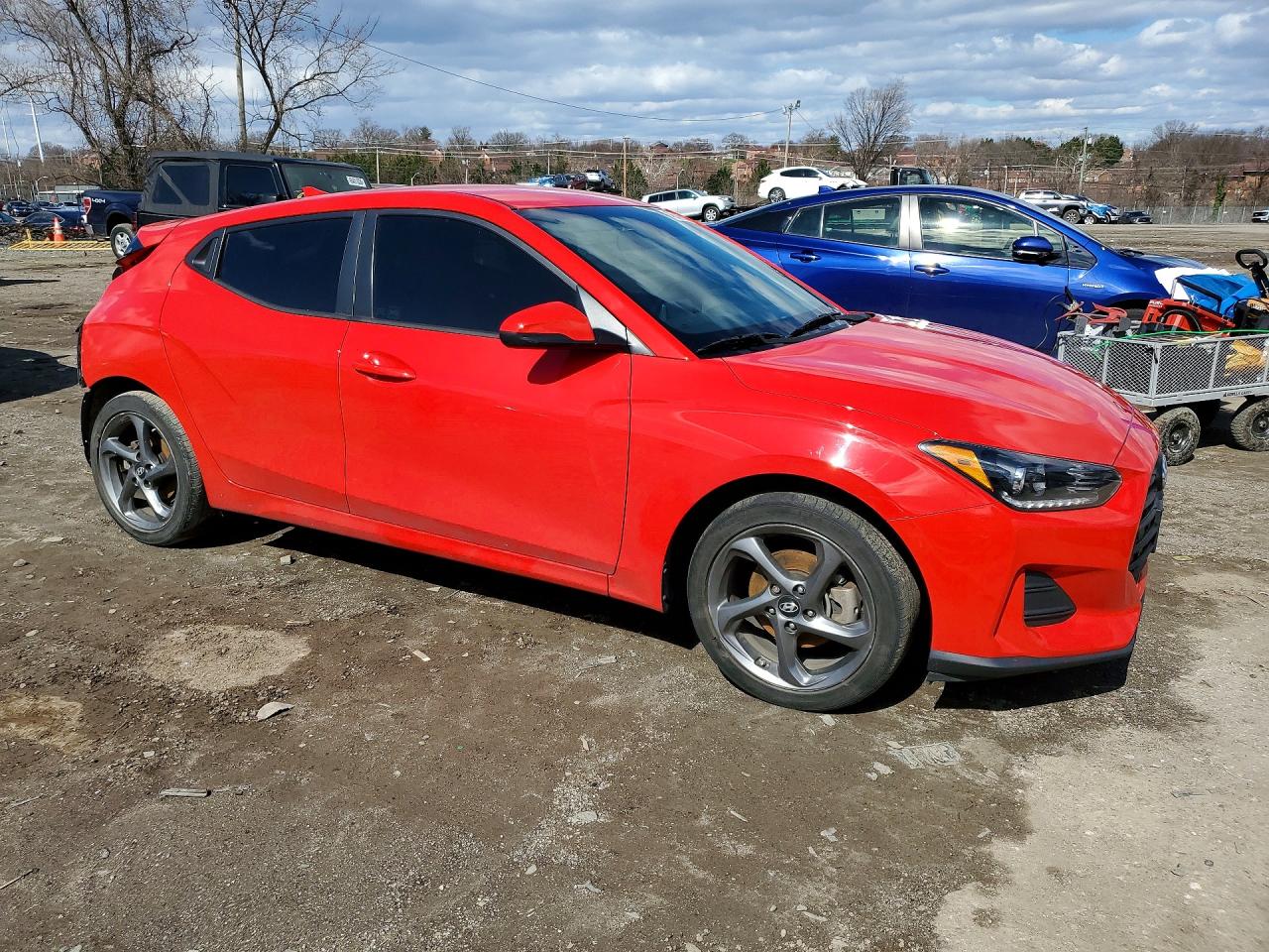 2019 Hyundai Veloster VIN KMHTG6AF7KU011082 photo 4