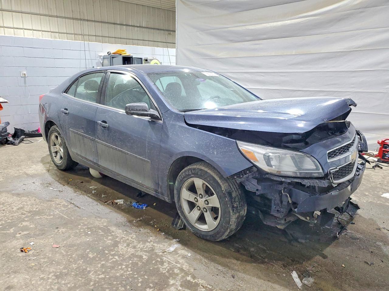 2013 CHEV Malibu VIN 1G11B5SA6DF348155 photo 4