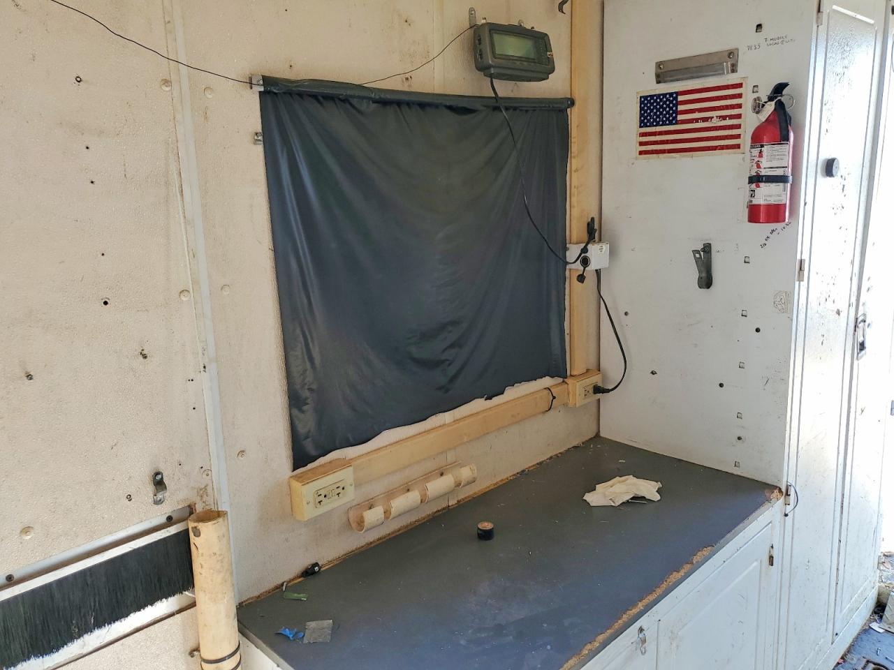 2005 PELSUE 7011ABSC-018 FIBER OPTIC SPLICING TRAILER VIN 4FGA511275C076827 photo 6