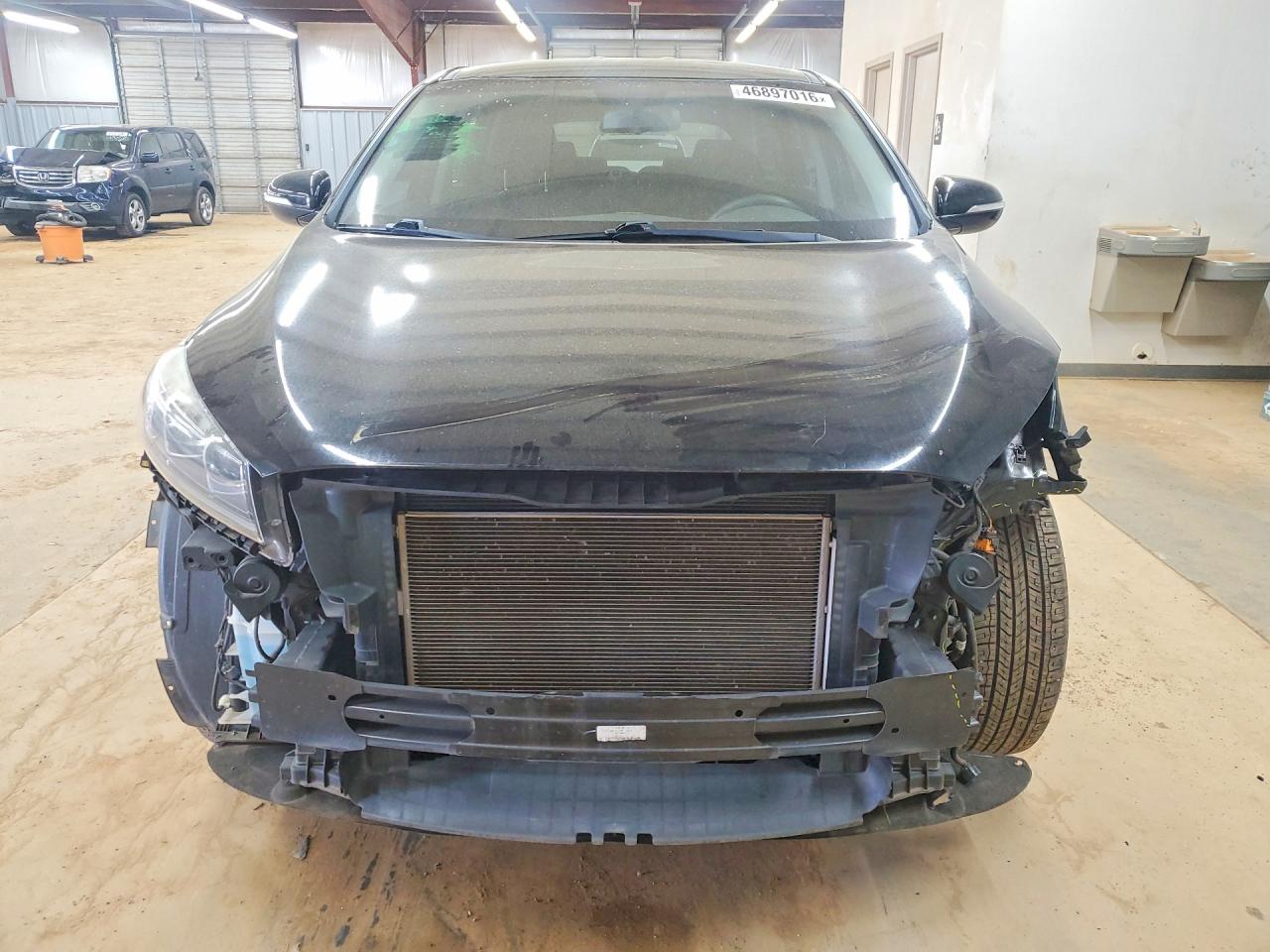 2019 Kia Sorento VIN 5XYPG4A33KG580643 photo 5
