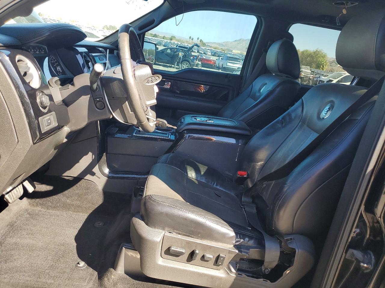 2011 Ford F150 VIN 1FTFW1C60BFD14052 photo 7