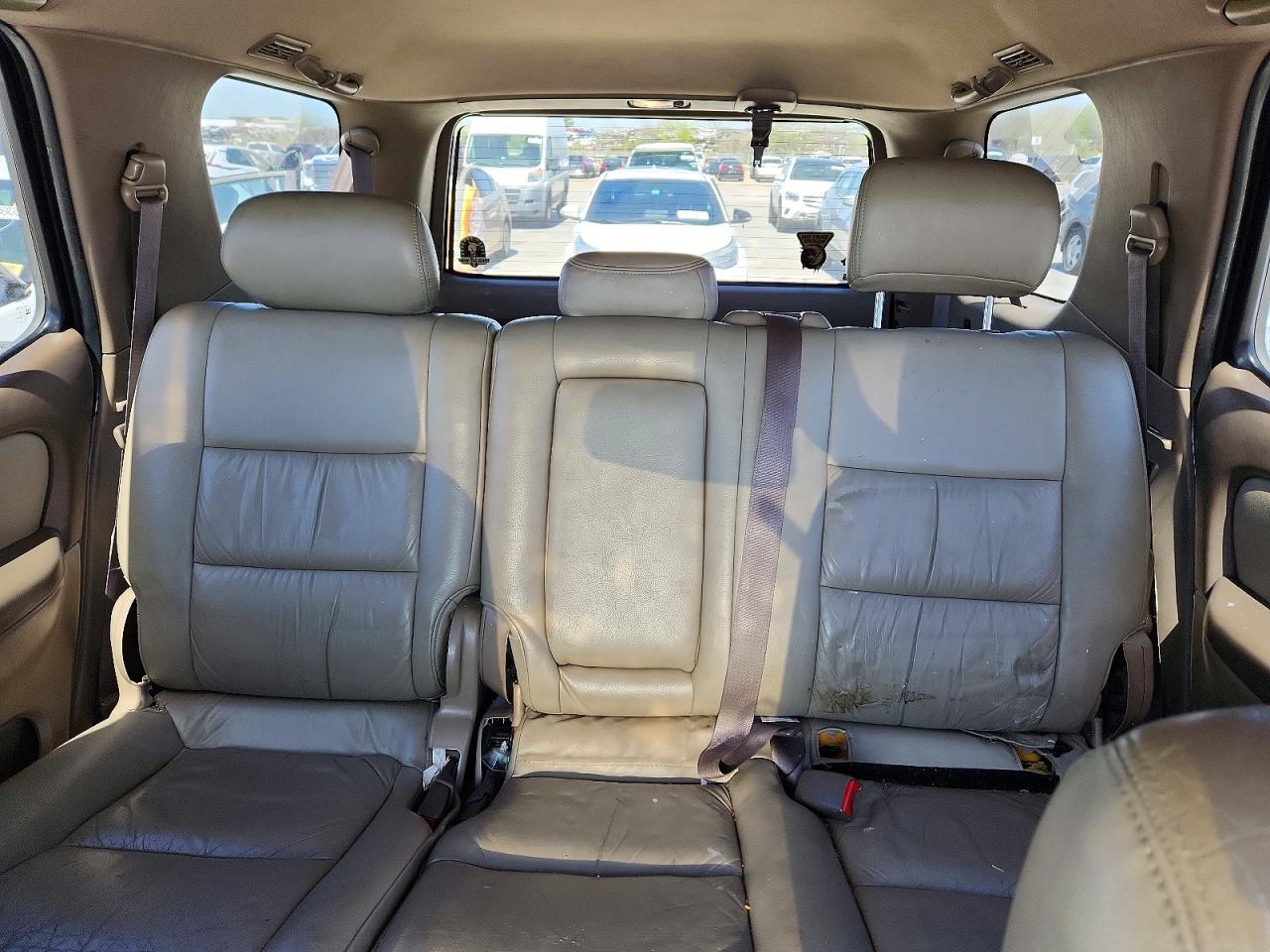2002 Toyota Sequoia VIN 5TDZT34A62S109033 photo 10
