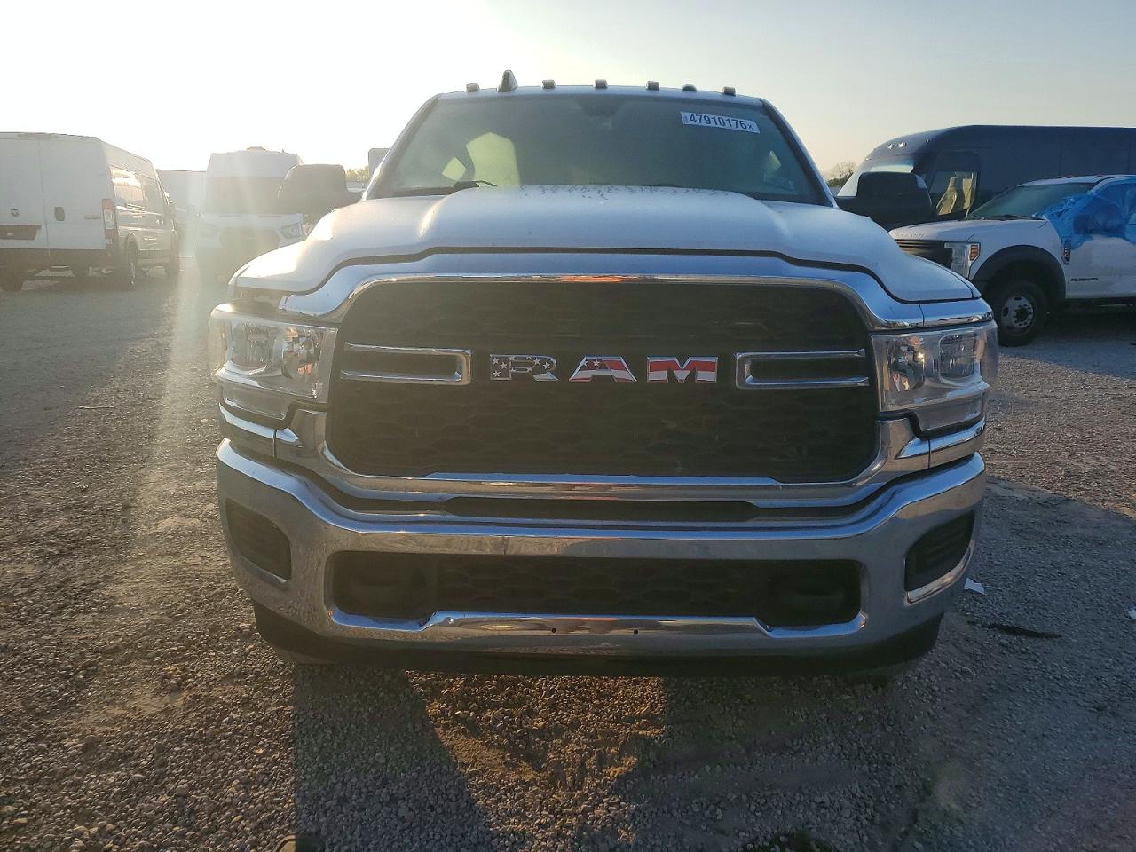 2020 Ram 3500 VIN 3C63RRGL1LG278436 photo 9