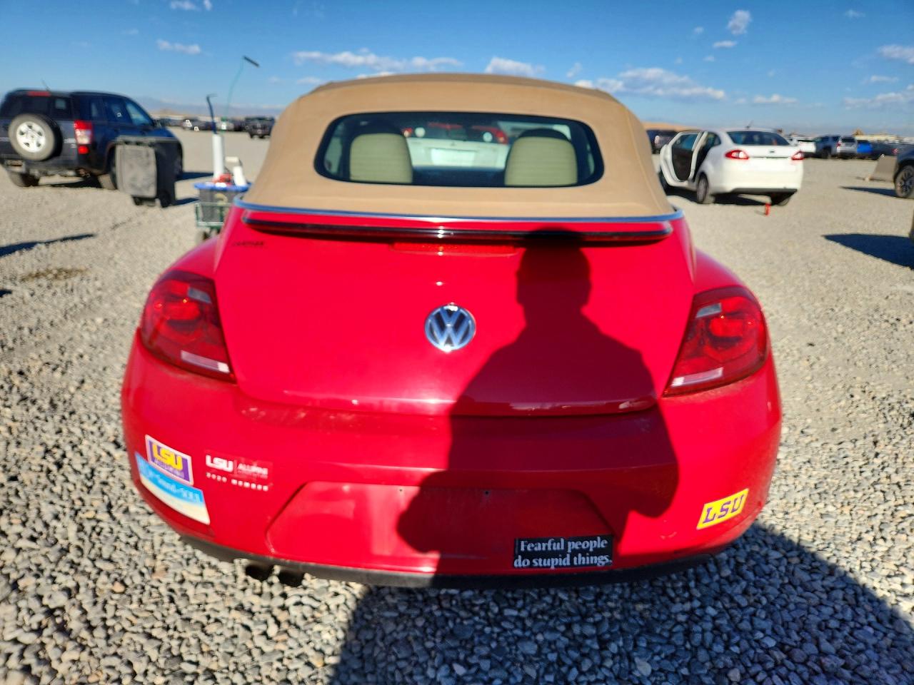 2015 Volkswagen Beetle VIN 3VW517AT9FM802750 photo 6