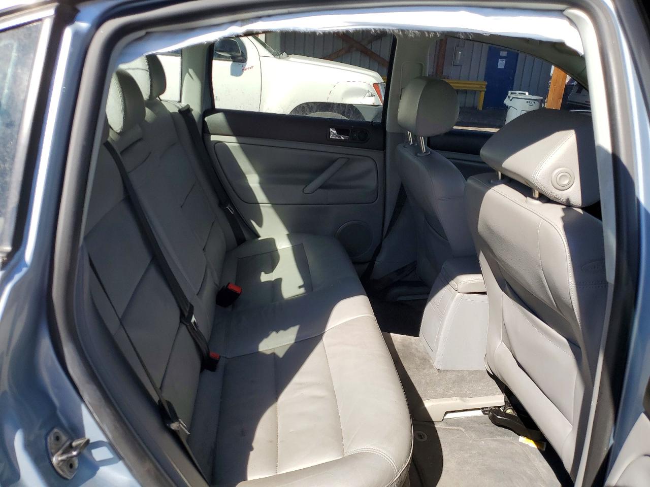 2004 Volkswagen Passat VIN WVWPD63B04E114012 photo 10