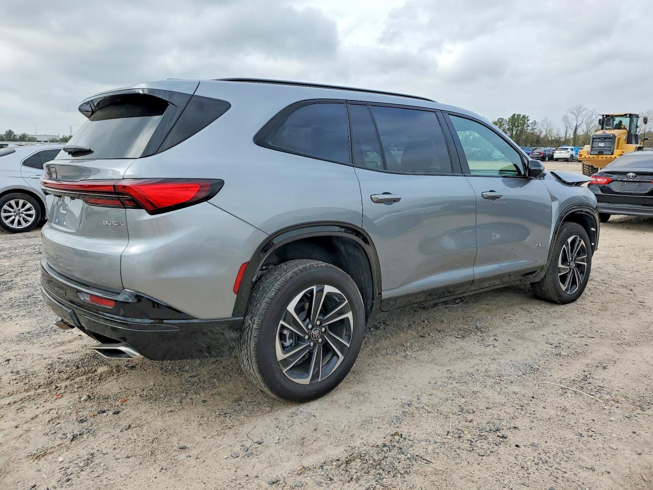 2025 Buick Enclave sp VIN 5GAERBRS1SJ298021 photo 3