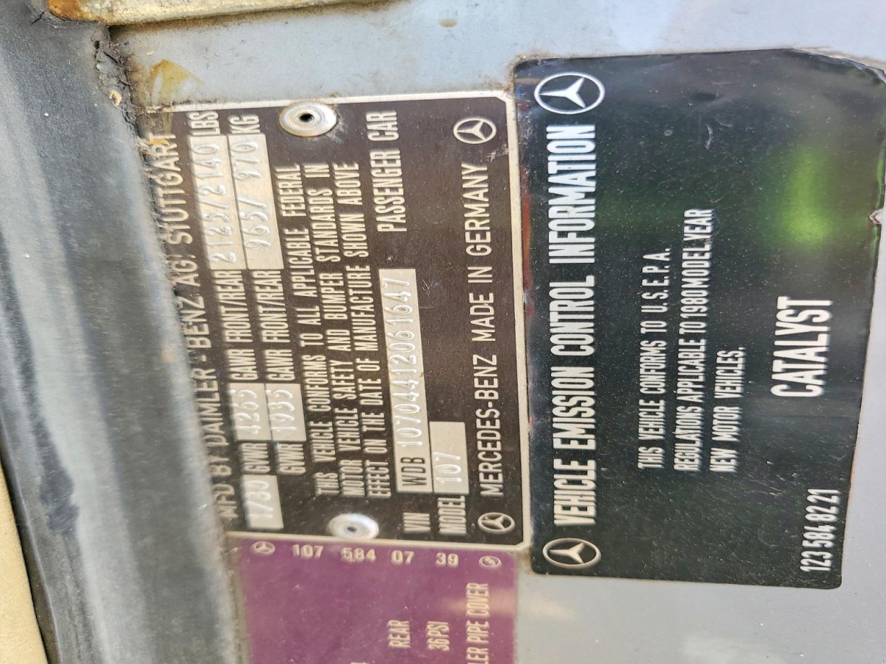 1980 MERZ 420-class VIN WDB10704412061647 photo 12