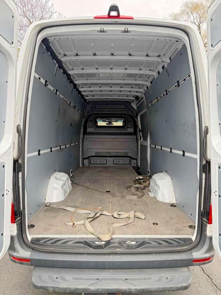 2023 Mercedes-Benz Sprinter VIN W1Y4KCHY0PT141985 photo 8