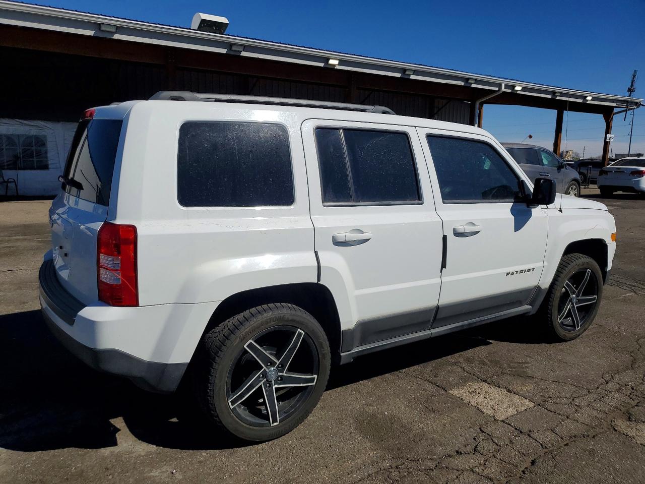 2012 Jeep Patriot VIN 1C4NJPBA3CD547276 photo 3