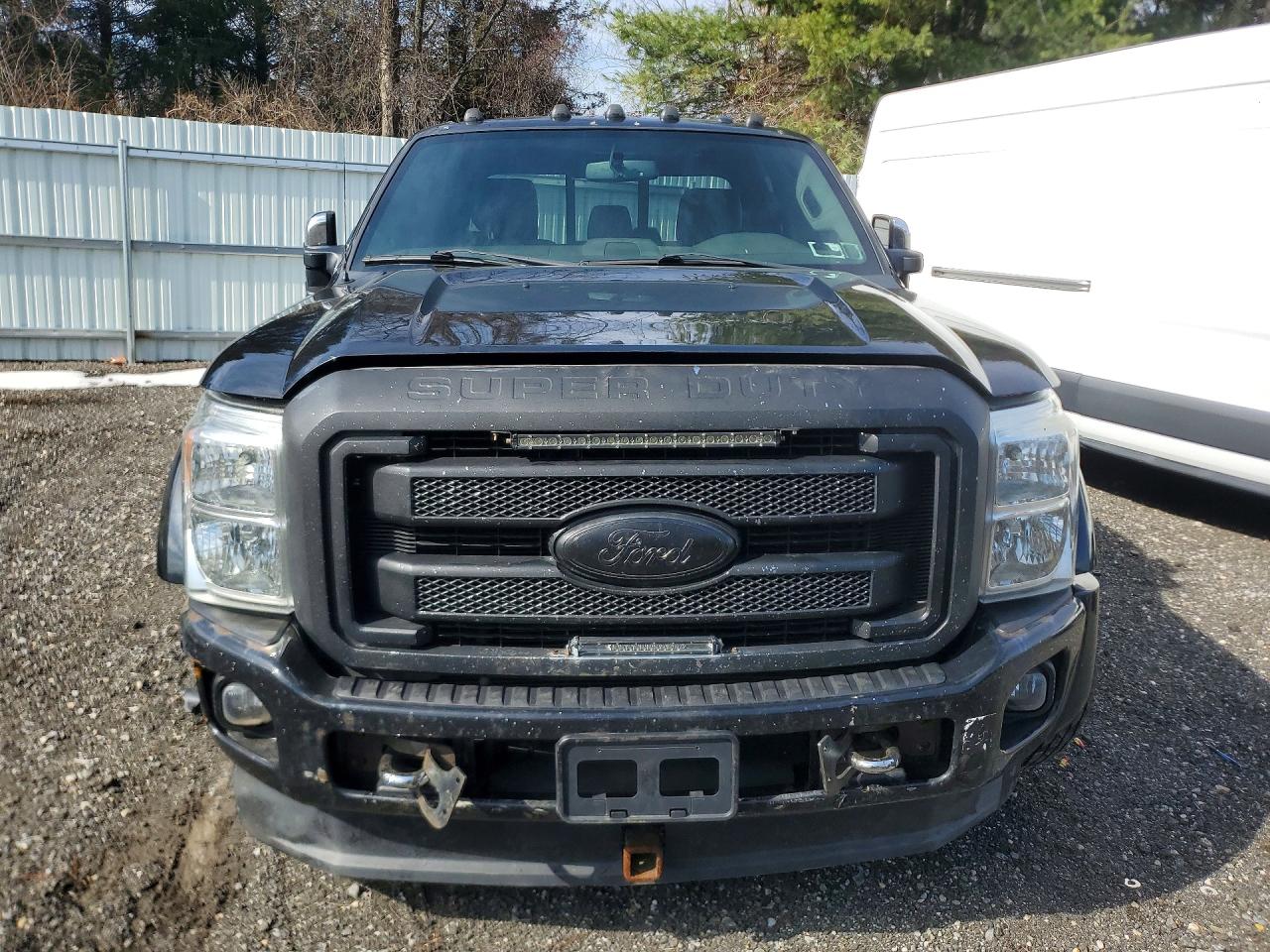 2014 Ford F450 VIN 1FT8W4DT5EEB21615 photo 5