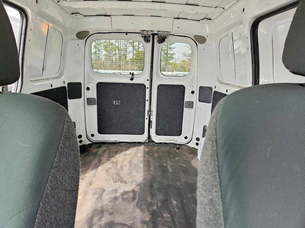 2015 Nissan Nv200 2.5 VIN 3N6CM0KN5FK698579 photo 10