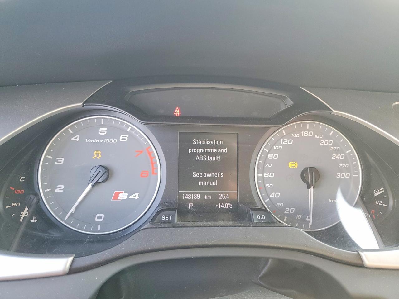 2012 Audi S4 VIN WAUBGCFL7CA116993 photo 9