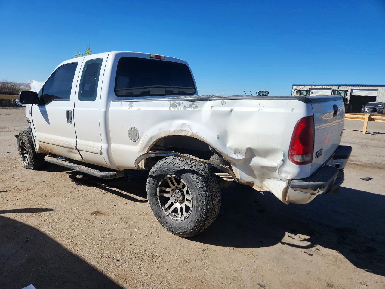 2001 Ford F250 super VIN 1FTNX21S21EC89433 photo 2