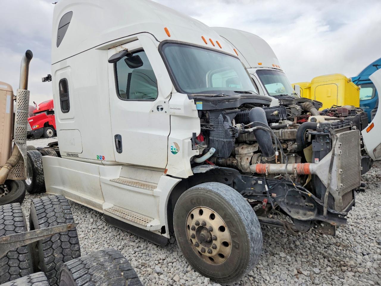 2022 FREIGHTLINER All models VIN 3AKJHHDR9NSMX3502 photo 1