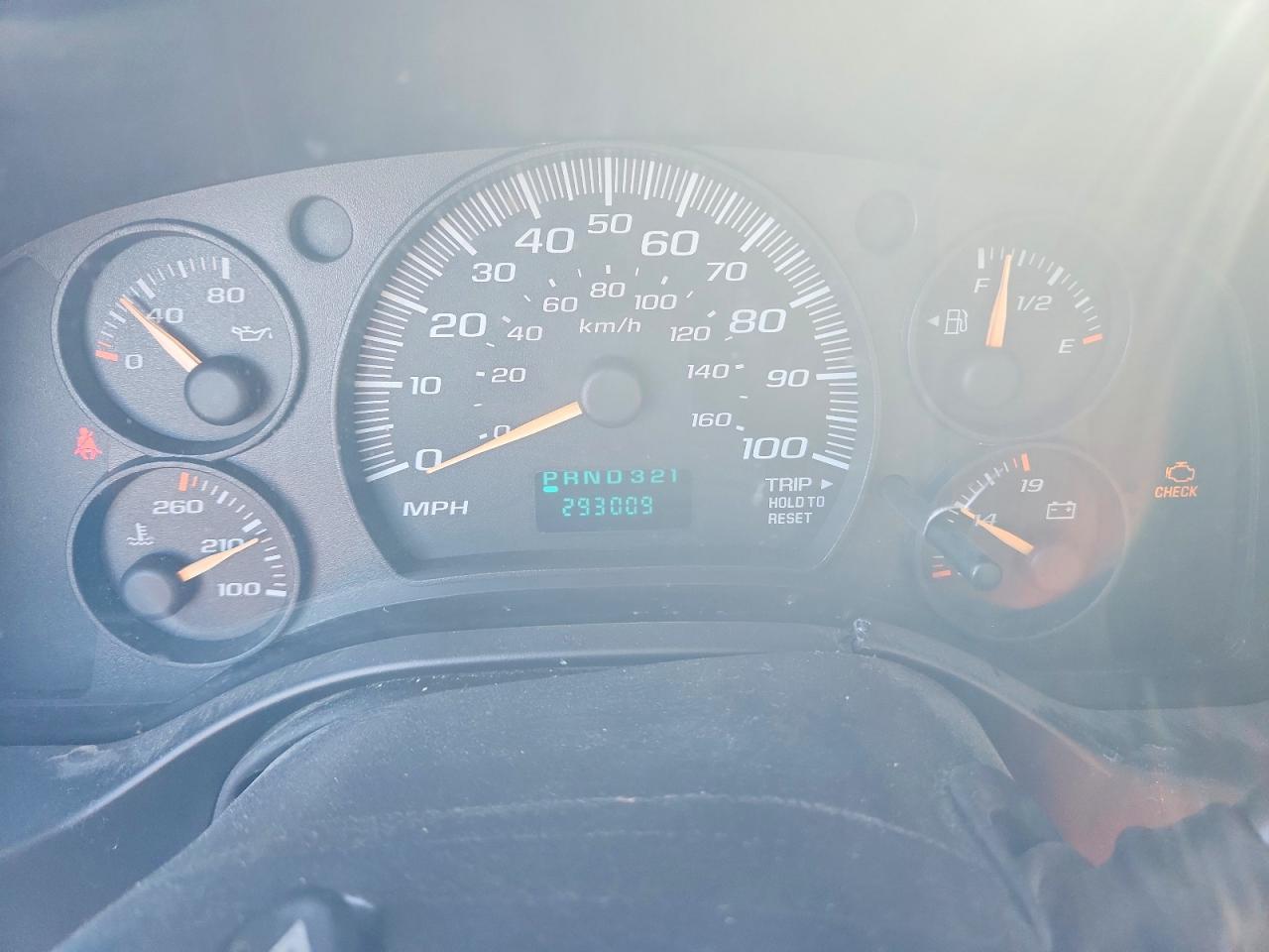 2006 GMC Savana VIN 1GJHG39U761236596 photo 9