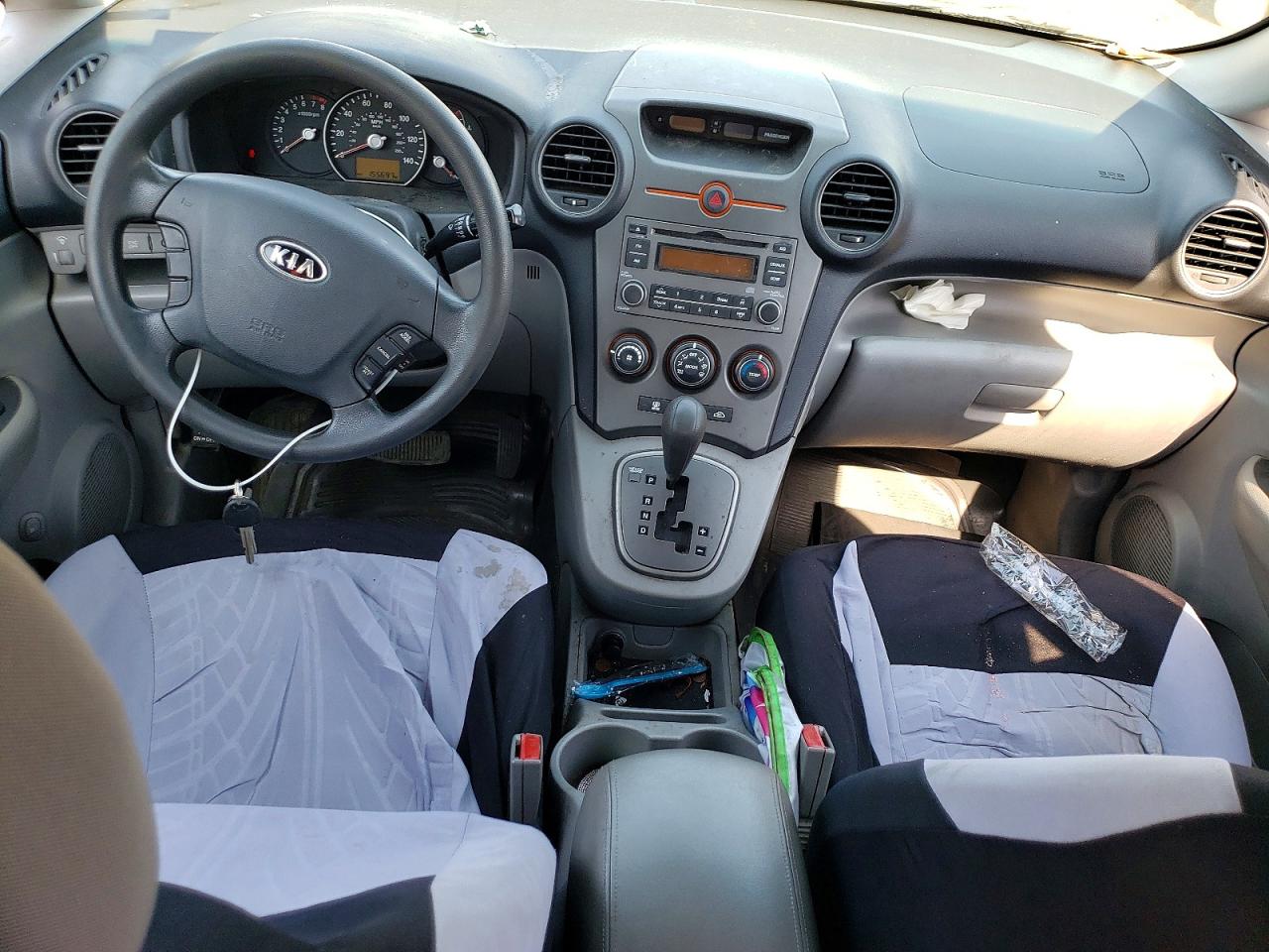 2008 Kia Rondo VIN KNAFG525487163360 photo 8